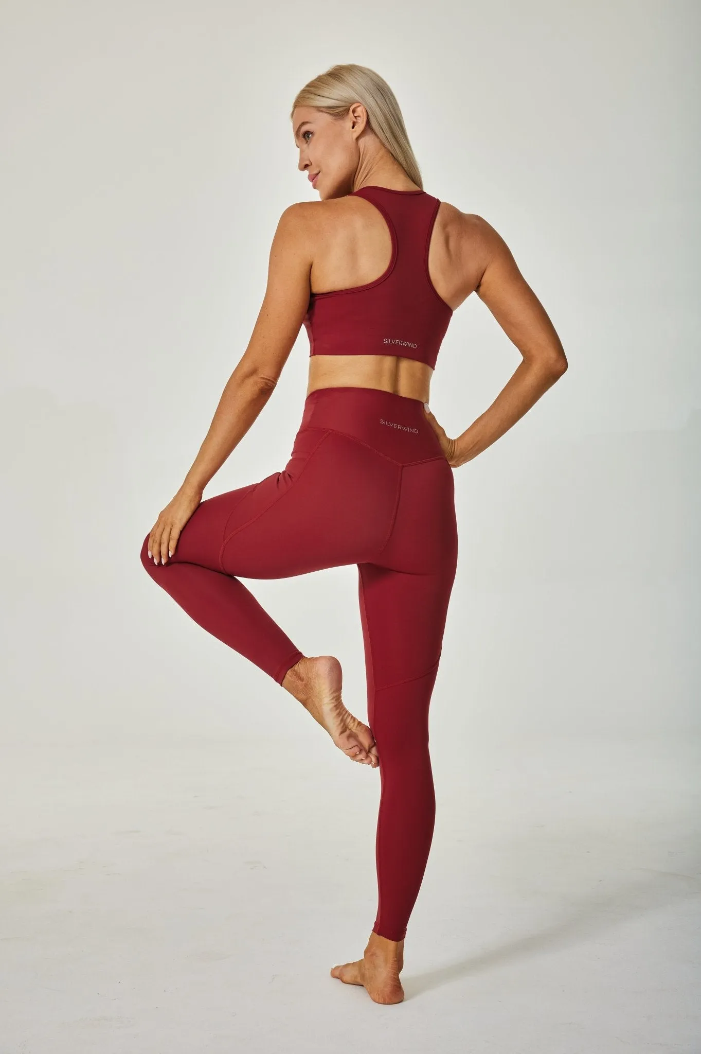 Airflow High-waisted Leggings with Pockets - Dark Red