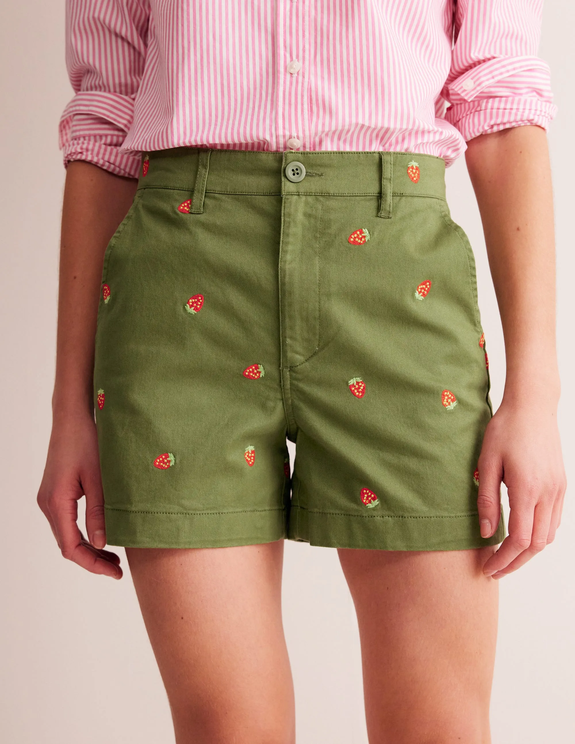 Barnsbury Chino Short-Mayfly, Strawberry Embroidered