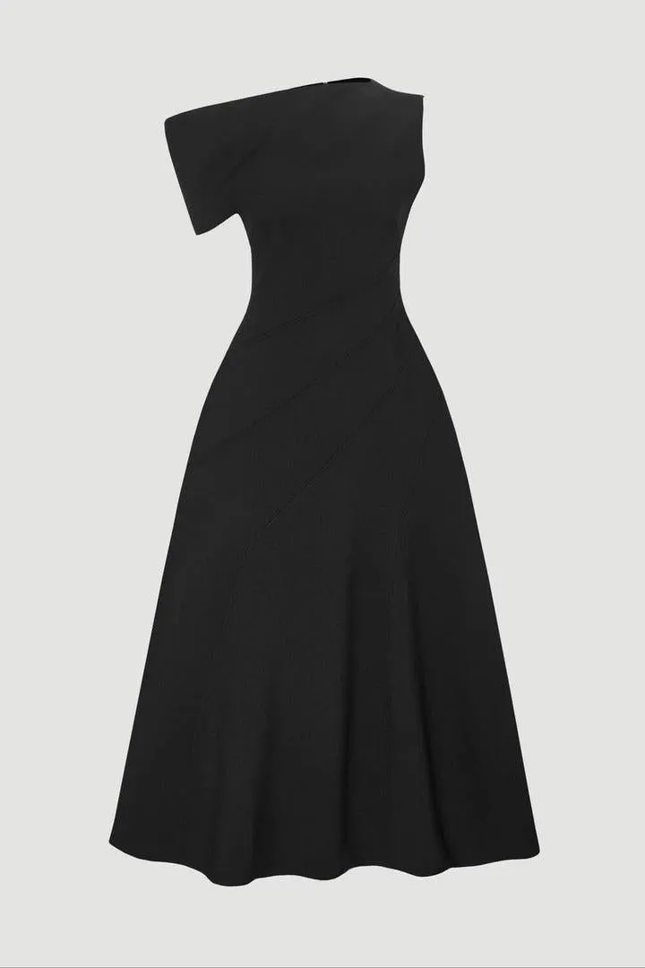 Black Asymmetric Shoulder Dress-KIKI