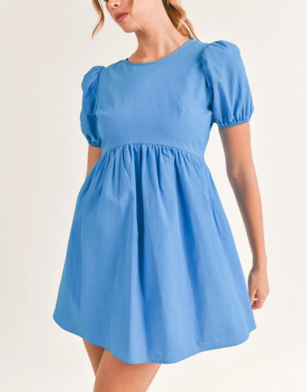 Blue short sleeve open back mini dress