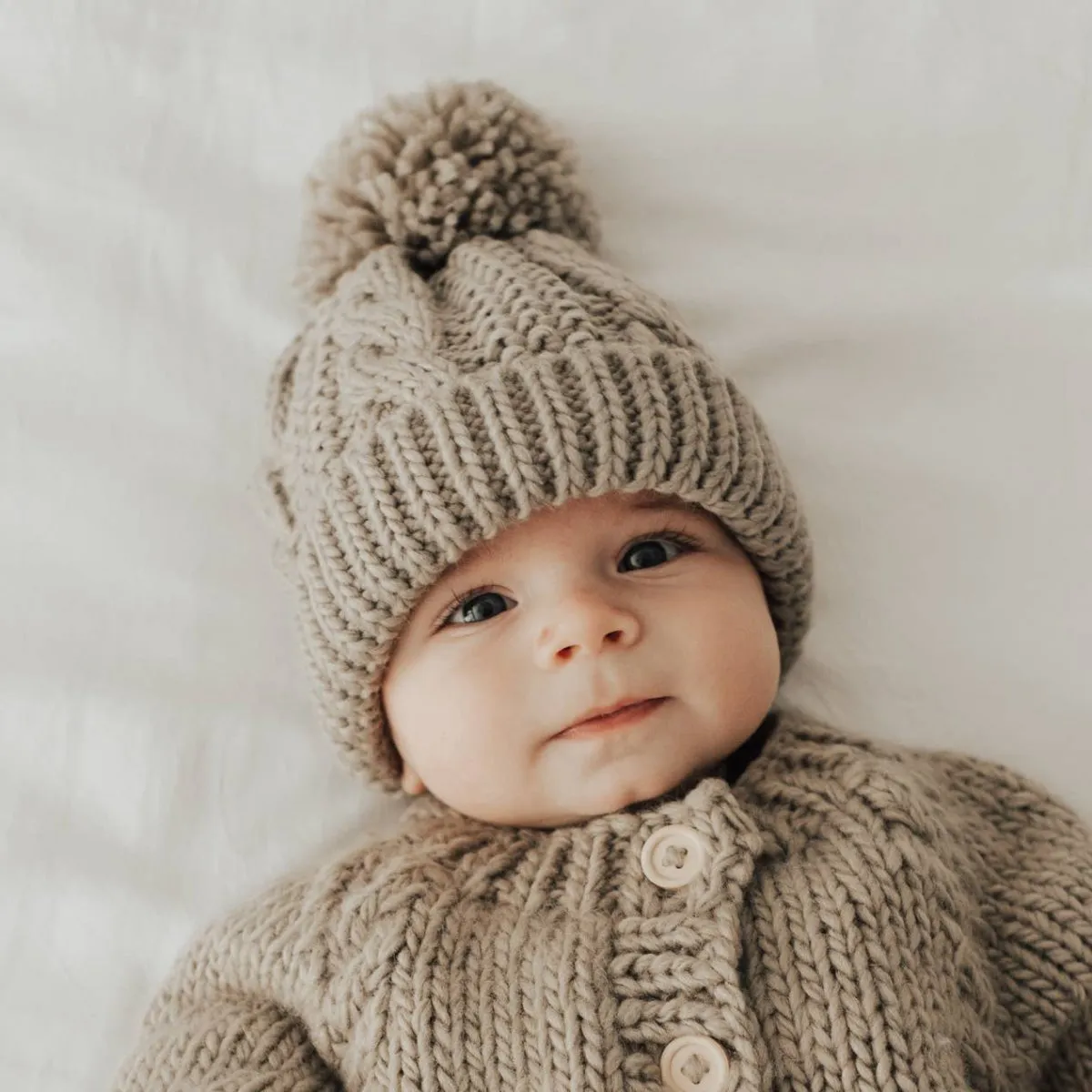 Cable Knit Pom Pom Hat - Pebble