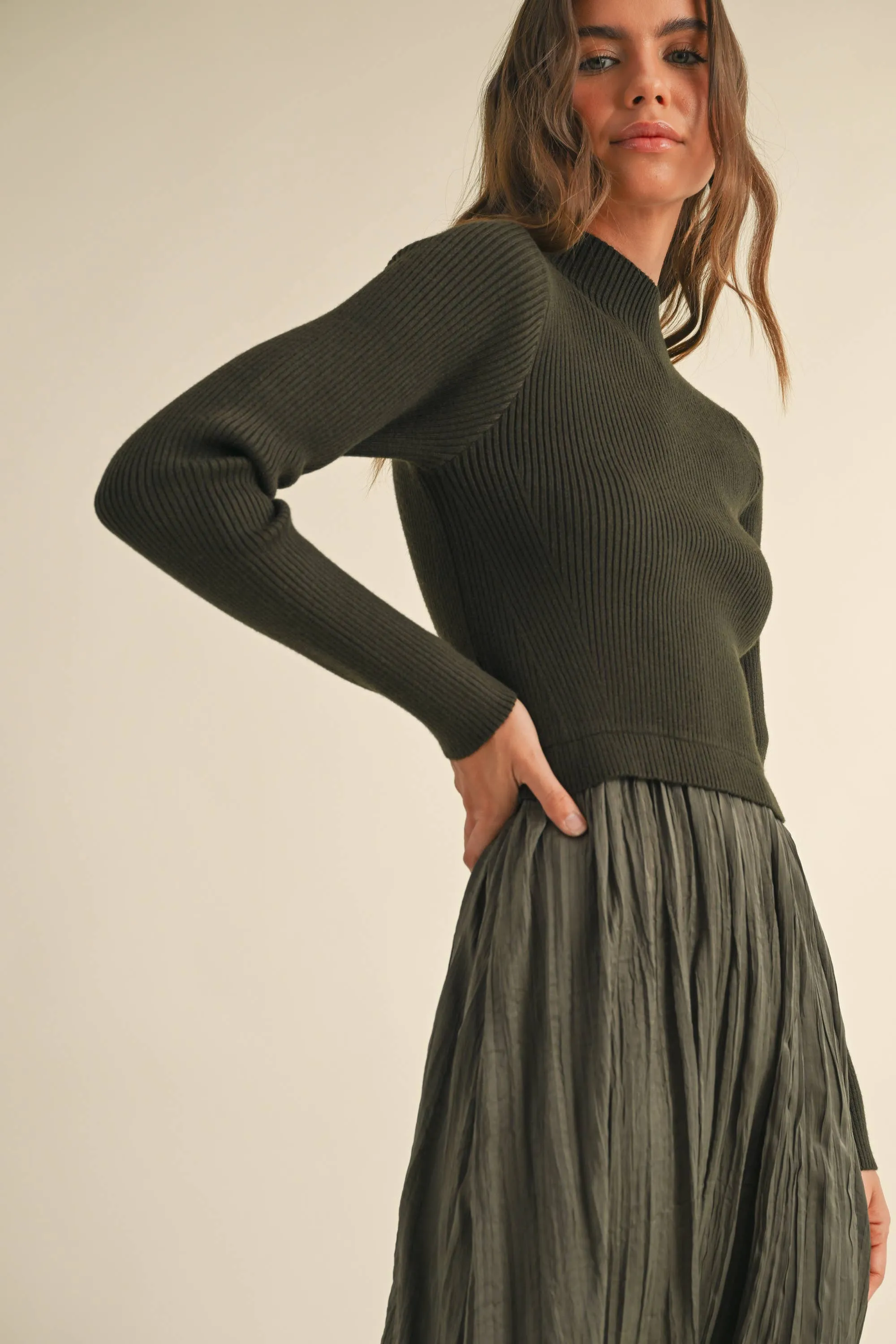 D3778  SWEATER COMBO WOVEN DRESS: OLIVE / M