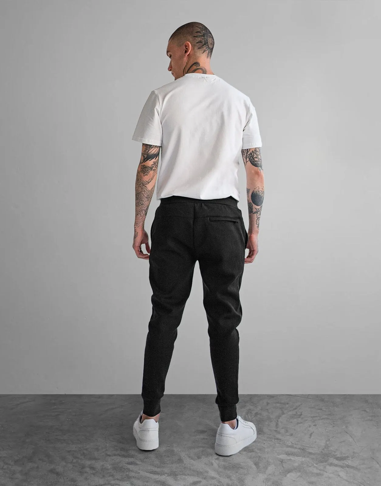 Fade Essential Sweatpants Black