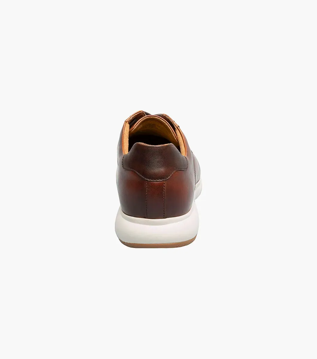 Florsheim Dash Plain Toe Oxford Sneaker Shoe (Wide Width) - Cognac