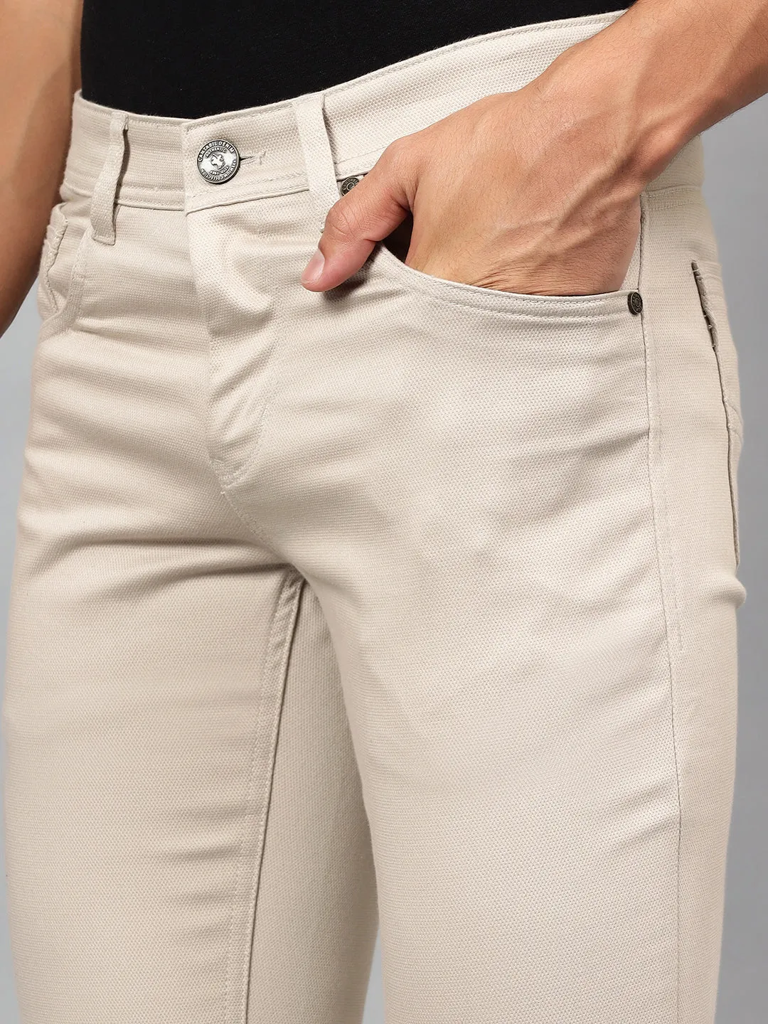 Men's Beige Self-Design Non-Pleated Casual Trouser