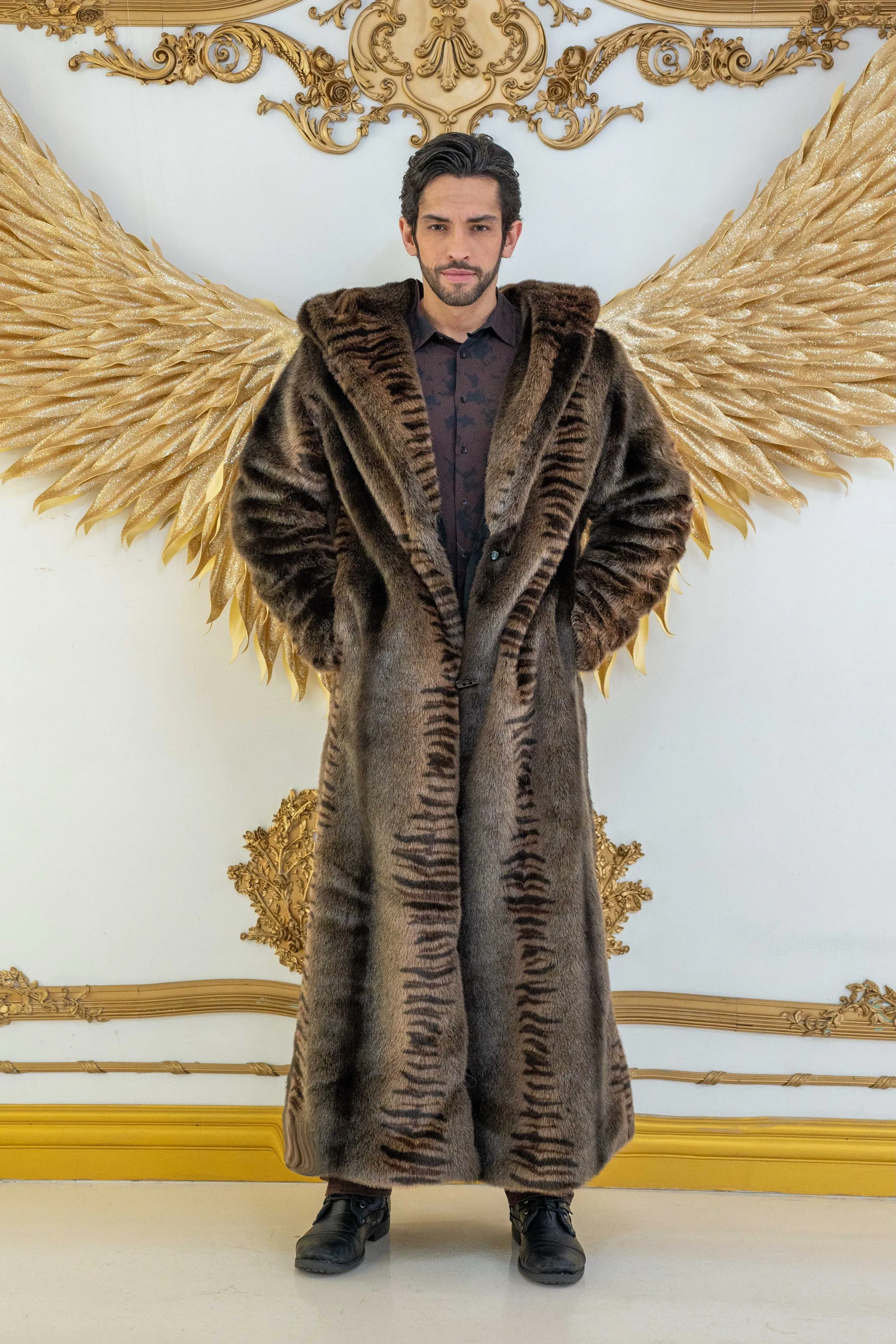 Men's Long Desert Warrior Coat in "Bengal Fox"