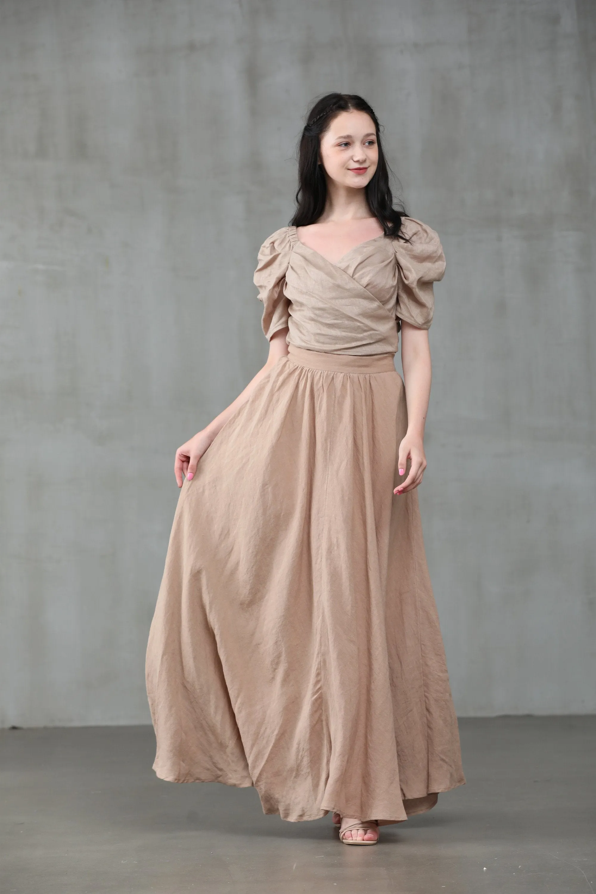 Poppy 23 | Nude linen skirt