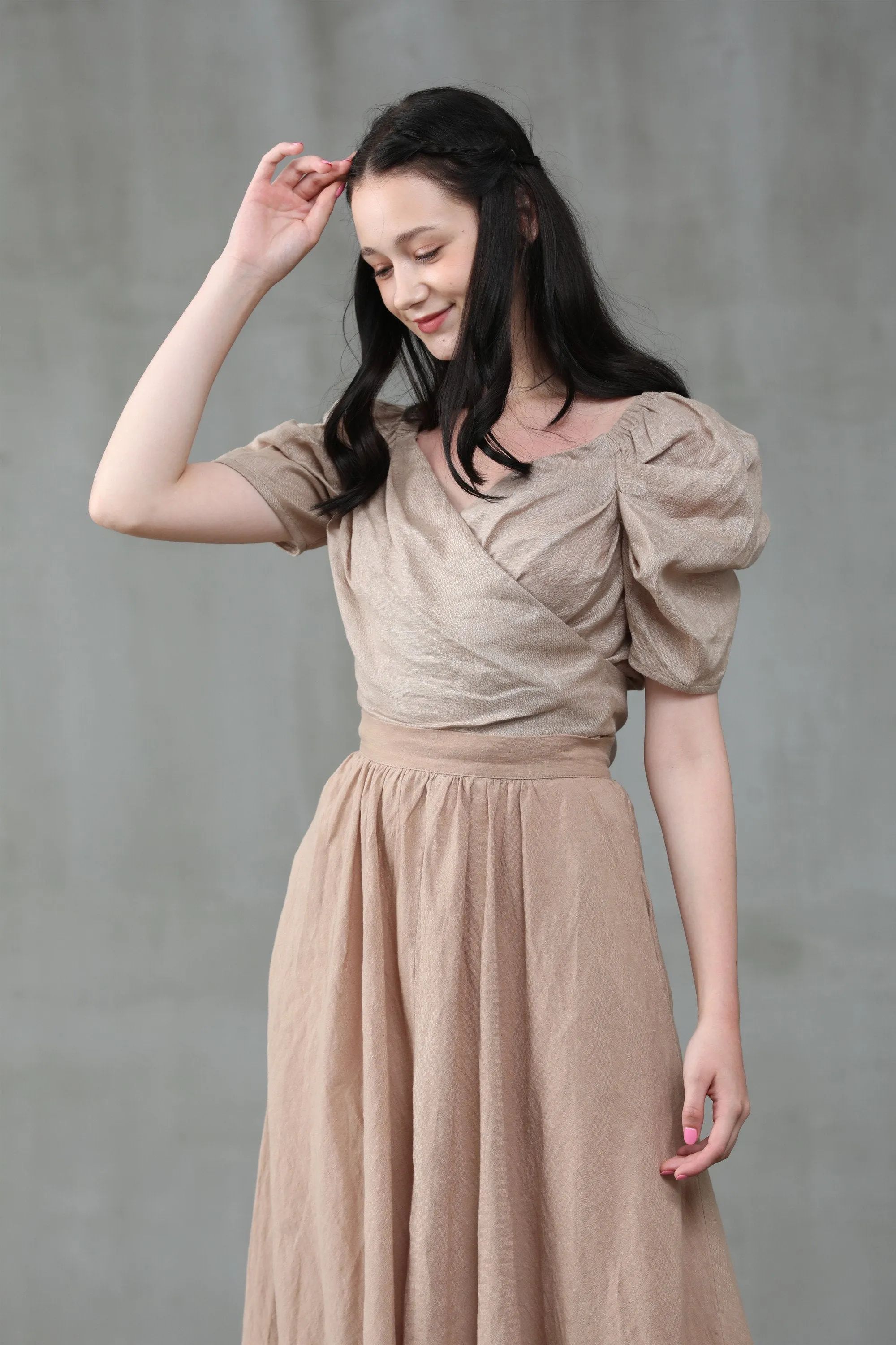 Poppy 23 | Nude linen skirt