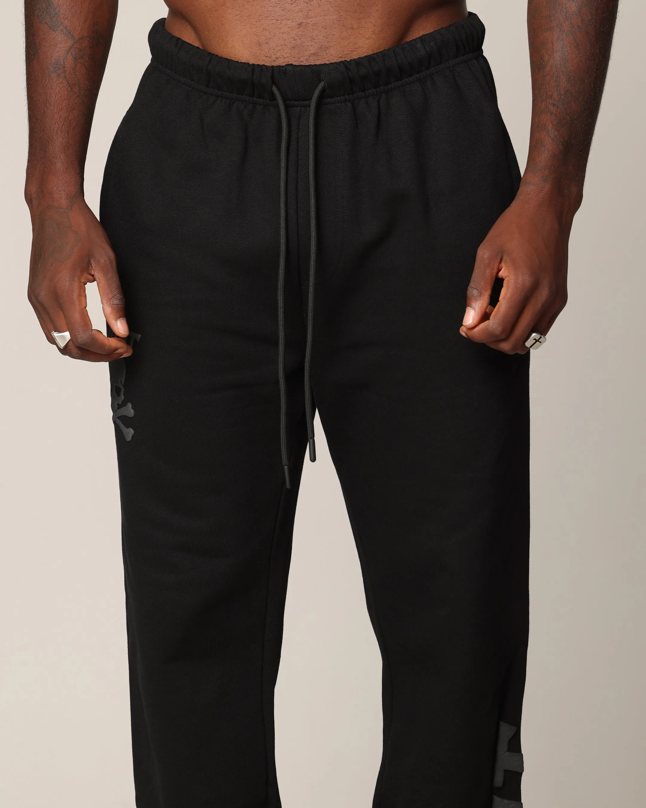 Saint Morta Dead Sweatpants Black/Black