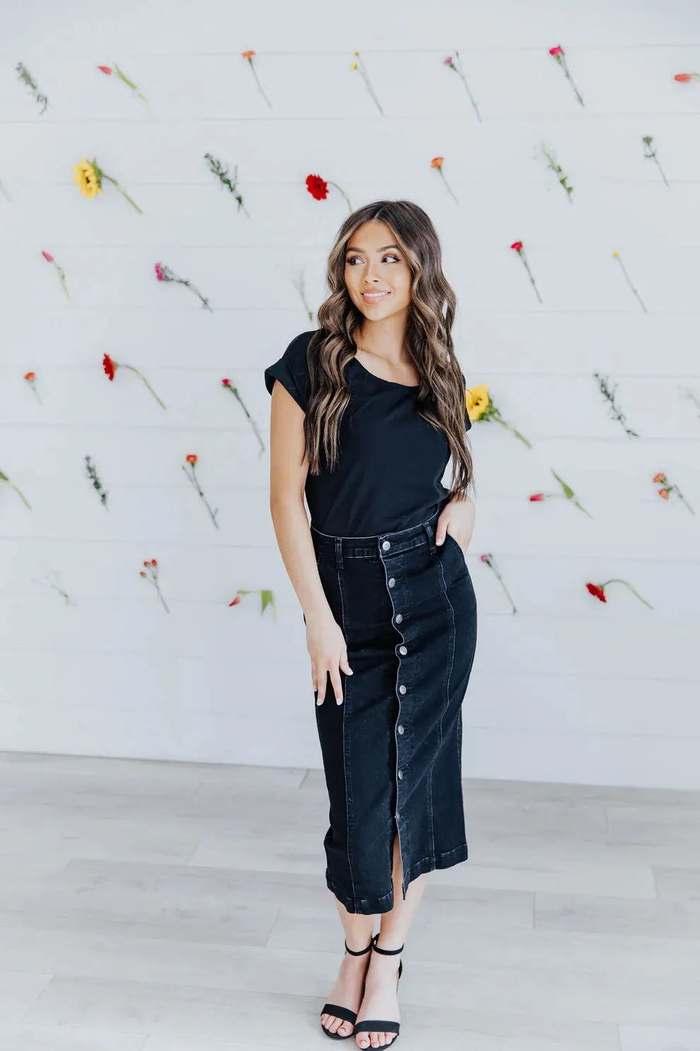 The Mackenzie Button Denim Skirt in Black Wash